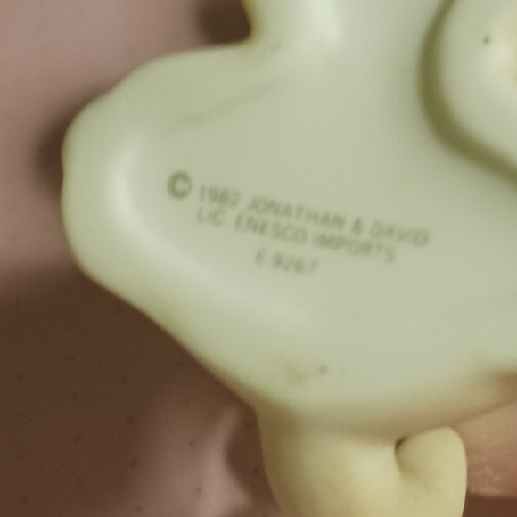 2 - Enesco Precious Moments animal figurines Teddy bear and cat with bows 1982 - Picture 9 of 14